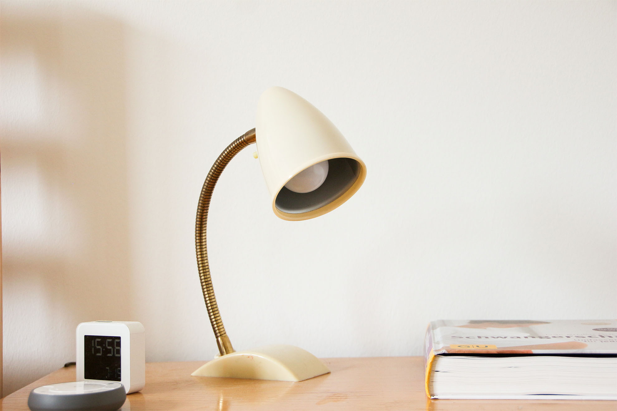 desk lamp
